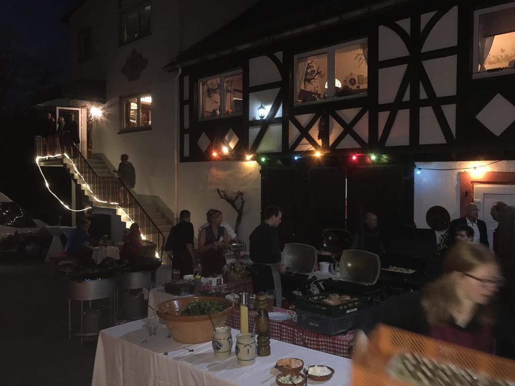 Landgasthof Germania Rudesheim am Rhein Bagian luar foto